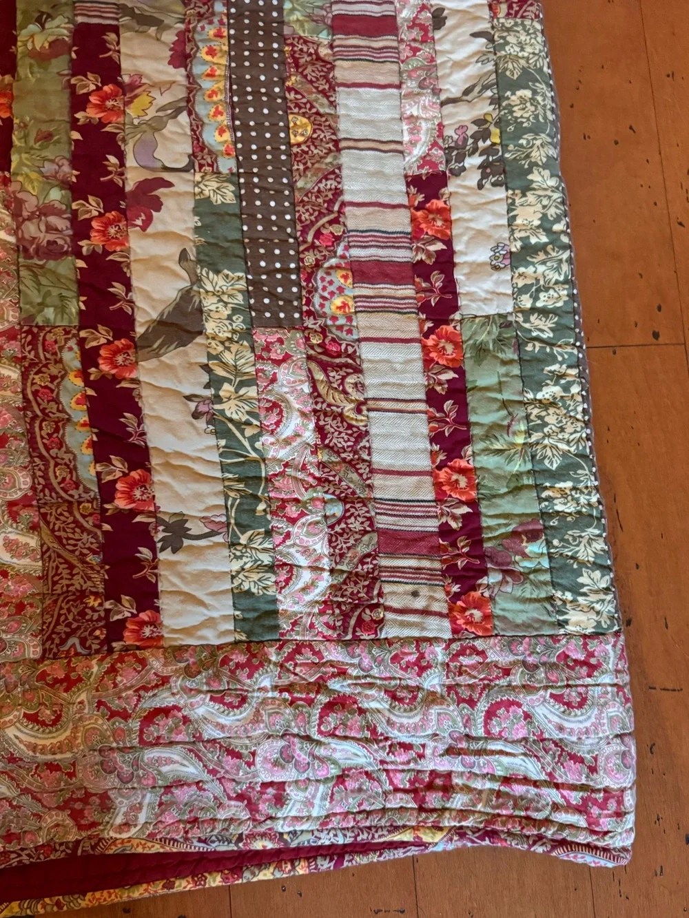 Pottery barn full size quilt and shams, EUC